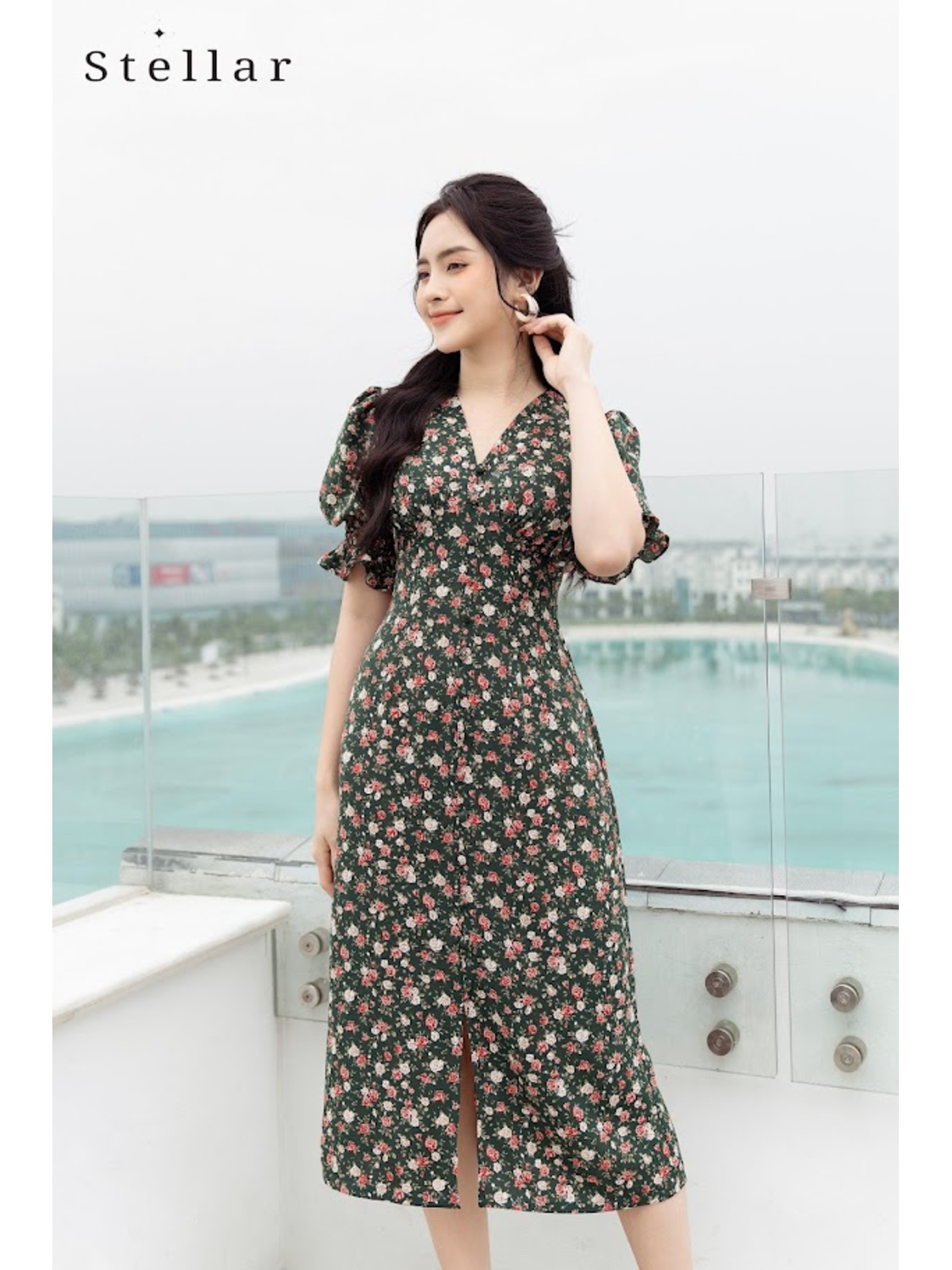 Đầm hoa midi tay bồng hoa xanh lá cây