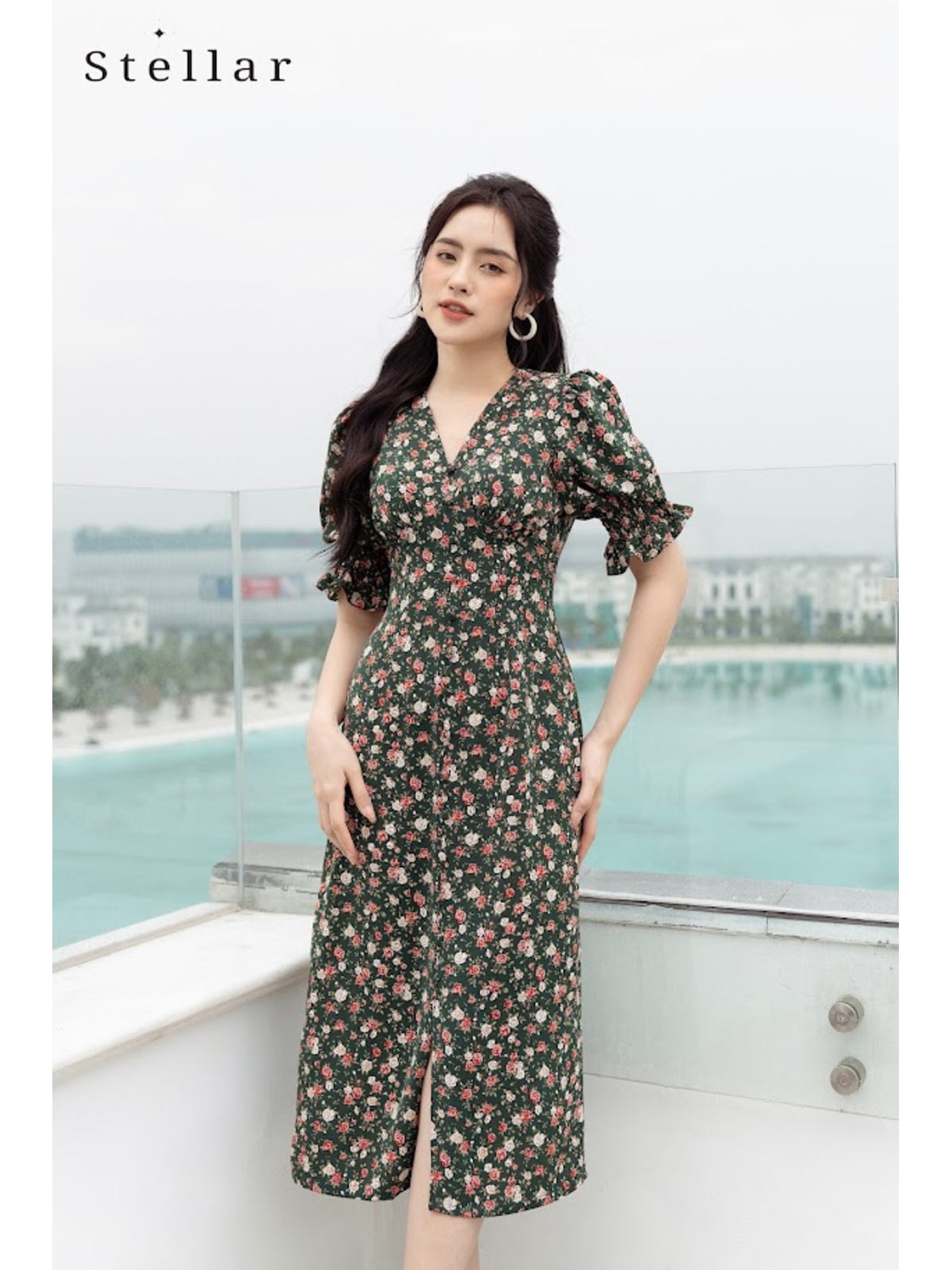 Đầm hoa midi tay bồng hoa xanh lá cây