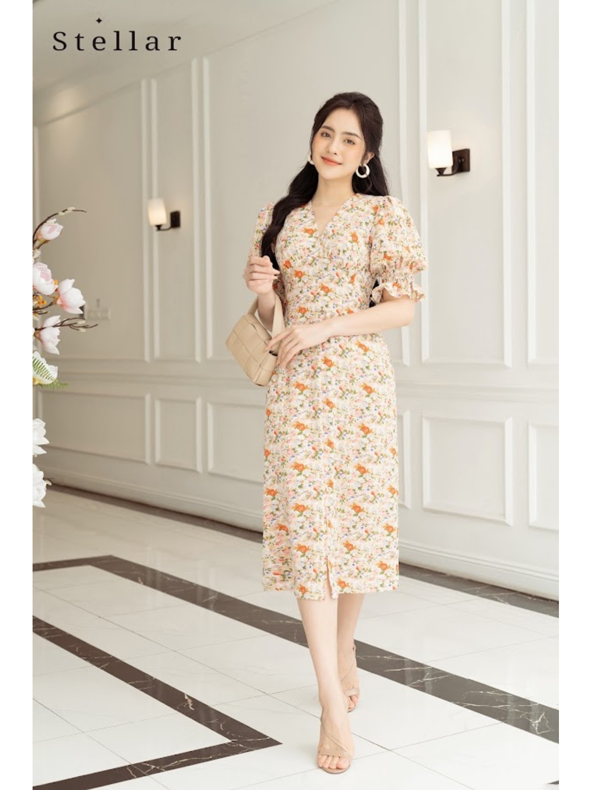 Đầm hoa midi tay bồng hoa cam nhạt