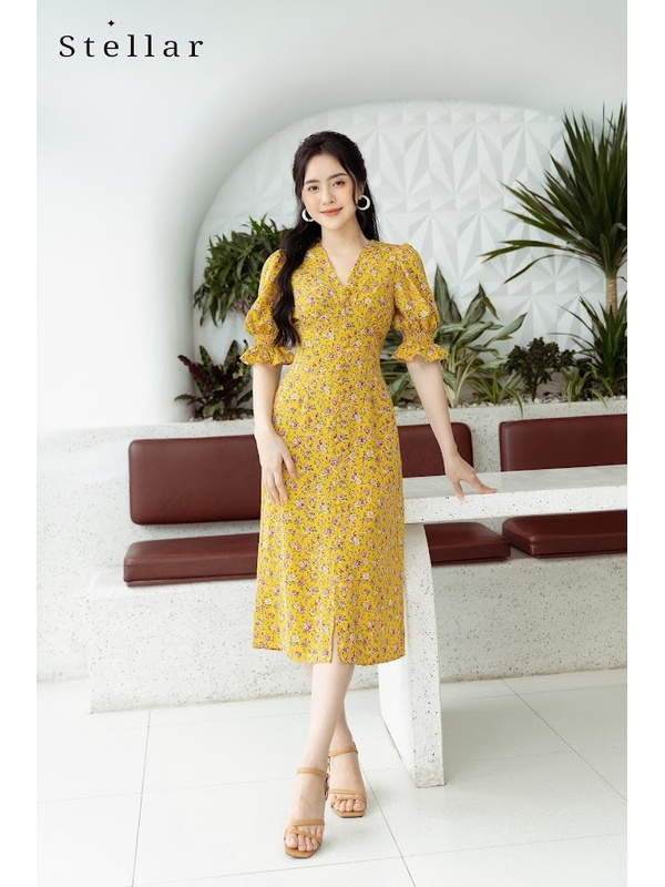 Đầm hoa midi tay bồng hoa vàng
