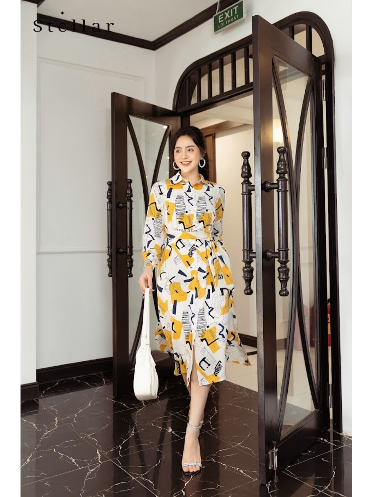 Đầm sơ mi hoạ tiết