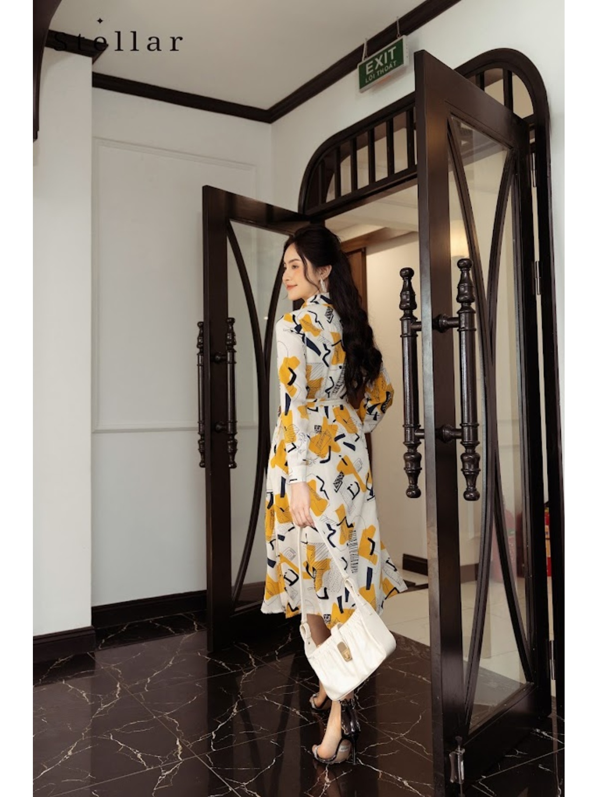 Đầm sơ mi hoạ tiết