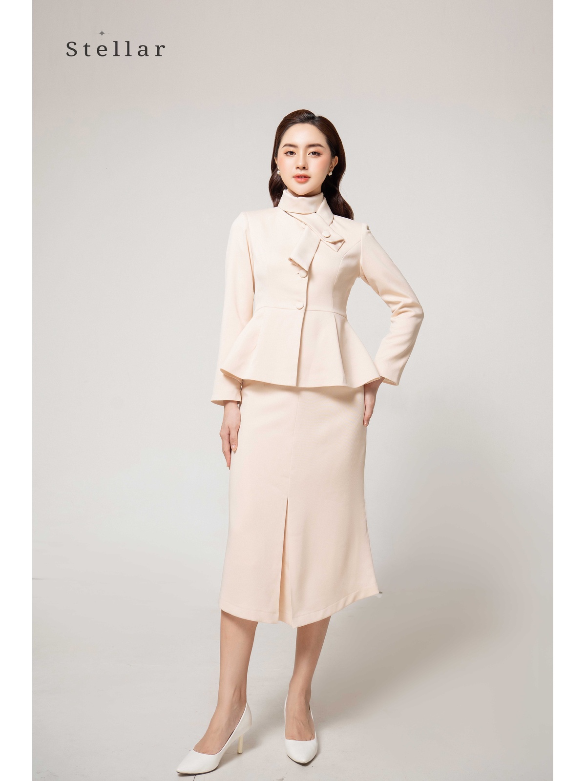 Áo dạ Tếch nhung kèm khăn cổ