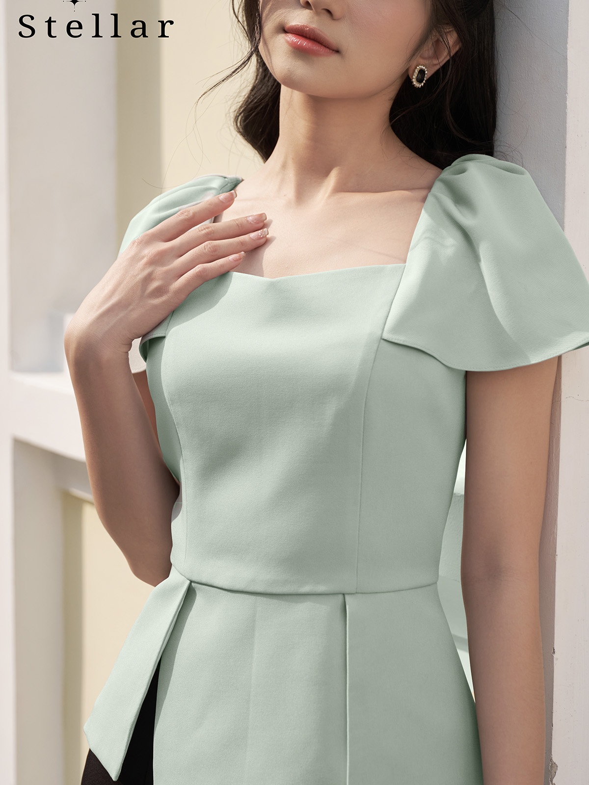 Áo sơ mi peplum xanh mint