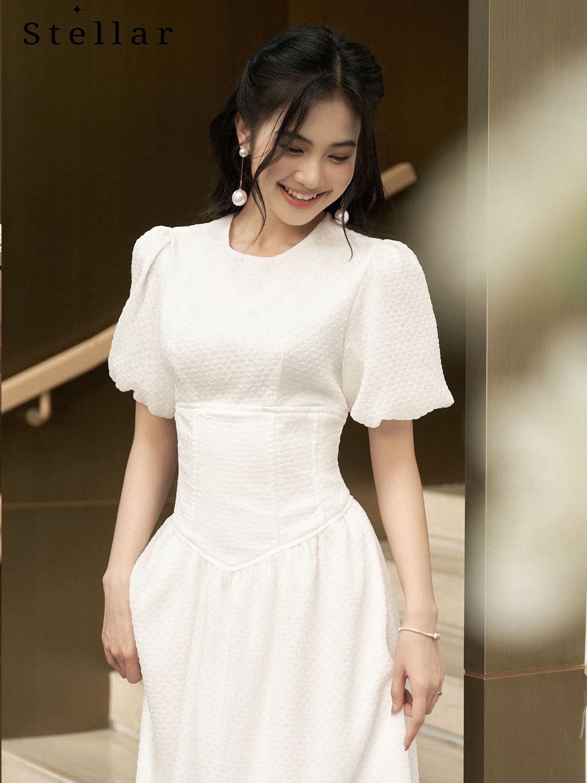 Đầm trắng
